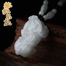 天然冰豆种翡翠貔貅吊坠★手工雕貔貅挂坠饰品